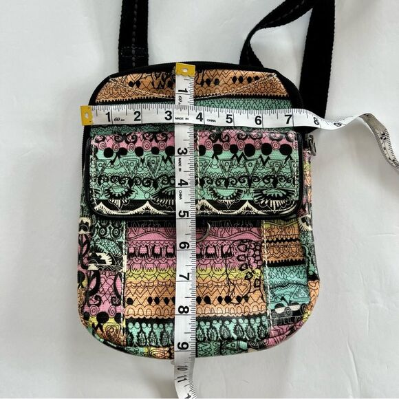 Sakroots Artist Circle Coated Canvas Peace Elephant Print Crossbody Bag Purse - Picture 15 of 16